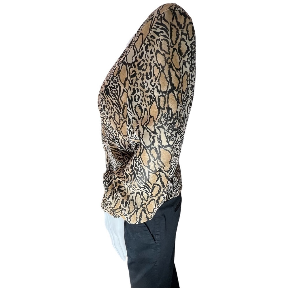 H&M Women’s Leopard Long Sleeve Blouse Size 8 - Picture 6 of 12